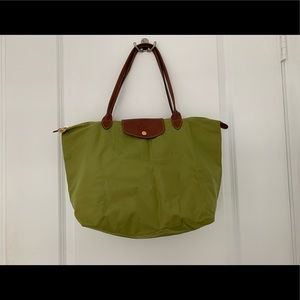 Longchamp le pilage tote Green